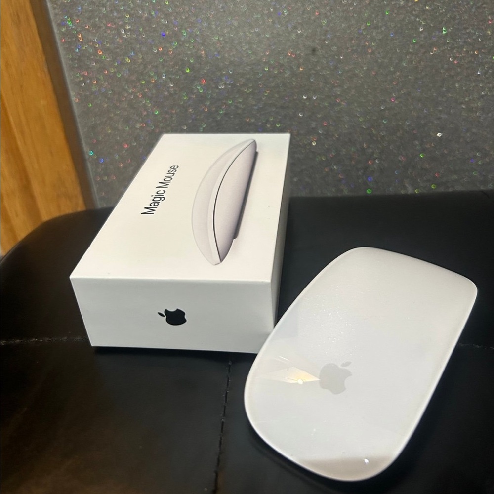 Apple Magic Mouse white